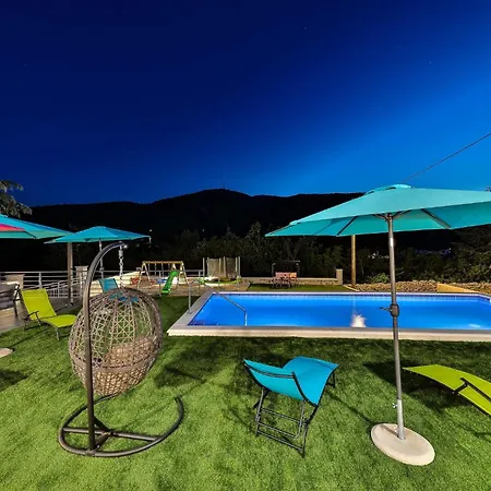 Semesterbostad 4 Bedroom Beautiful In Prgomet Labin (Dalmatia)